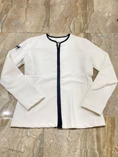 (Kategori: ) berada di . Dikirim oleh cheysee_shop (ID iklan 1383984801, Gambar 1). Deskripsi: .