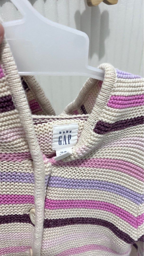 jaket GAP hoodie warna rare tag 12-18 bulan (Kategori: 1 hingga 3 tahun) berada di Jakarta Pusat. Dikirim oleh by.aracelli (ID iklan 1383985879, Gambar 2). Deskripsi: bisa co oyen.