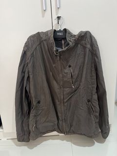 (Kategori: ) berada di . Dikirim oleh preloved30_ (ID iklan 1383990062, Gambar 1). Deskripsi: .