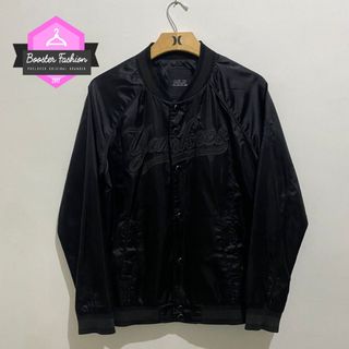 (Kategori: ) berada di . Dikirim oleh boosterfashion (ID iklan 1383922936, Gambar 1). Deskripsi: .