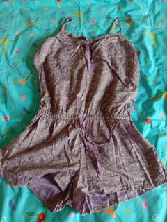 (Kategori: ) berada di . Dikirim oleh preloved_bychella (ID iklan 1383943230, Gambar 1). Deskripsi: .
