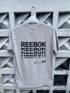 (Kategori: ) berada di . Dikirim oleh mystick_thrift_shop (ID iklan 1383994876, Gambar 1). Deskripsi: .
