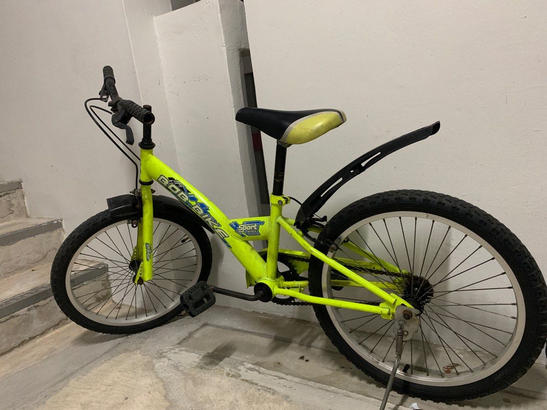 Kid bicycle (Category: Bicycles) located in Singapore. Submitted by happyprettyme (Listing ID 1383986513, Image 1). Description: .