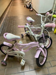 (Category: ) located in . Submitted by de.bee (Listing ID 1383985653, Image 1). Description: .