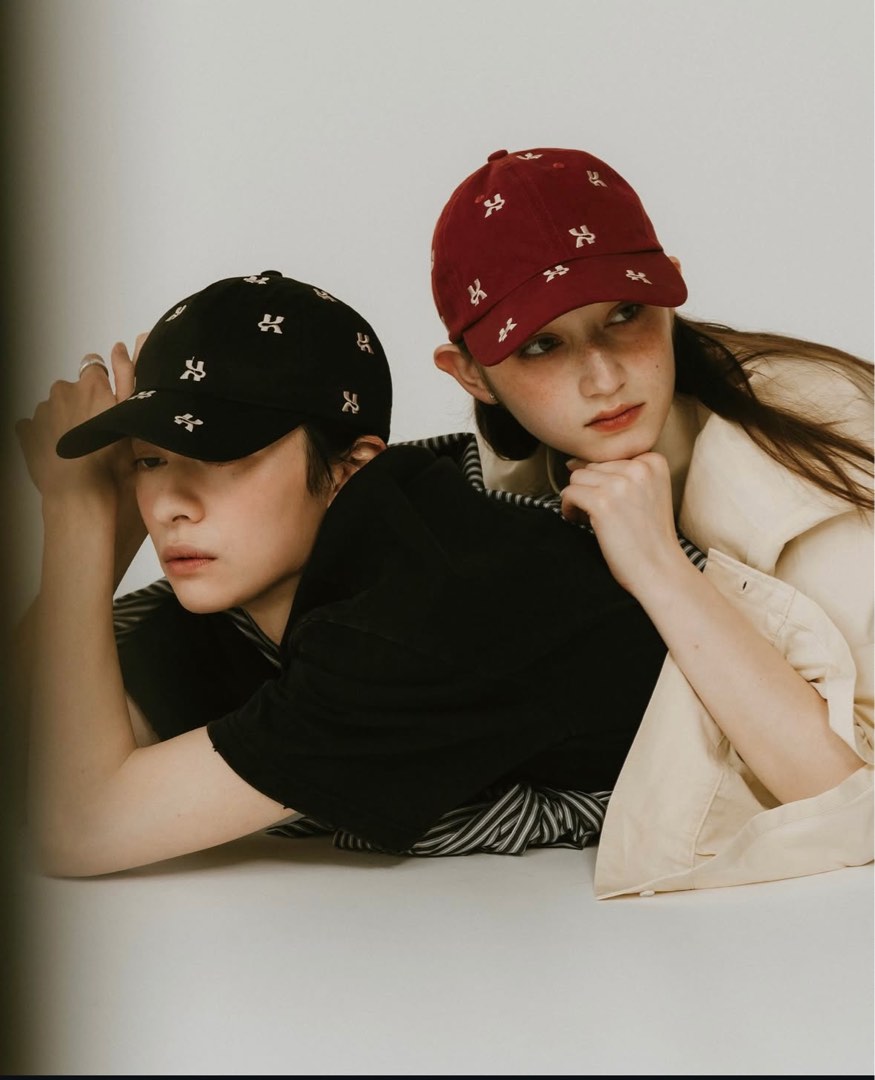 Knuth marf K logo cap 帽子（售紅）, 她的時尚, 手錶及配件