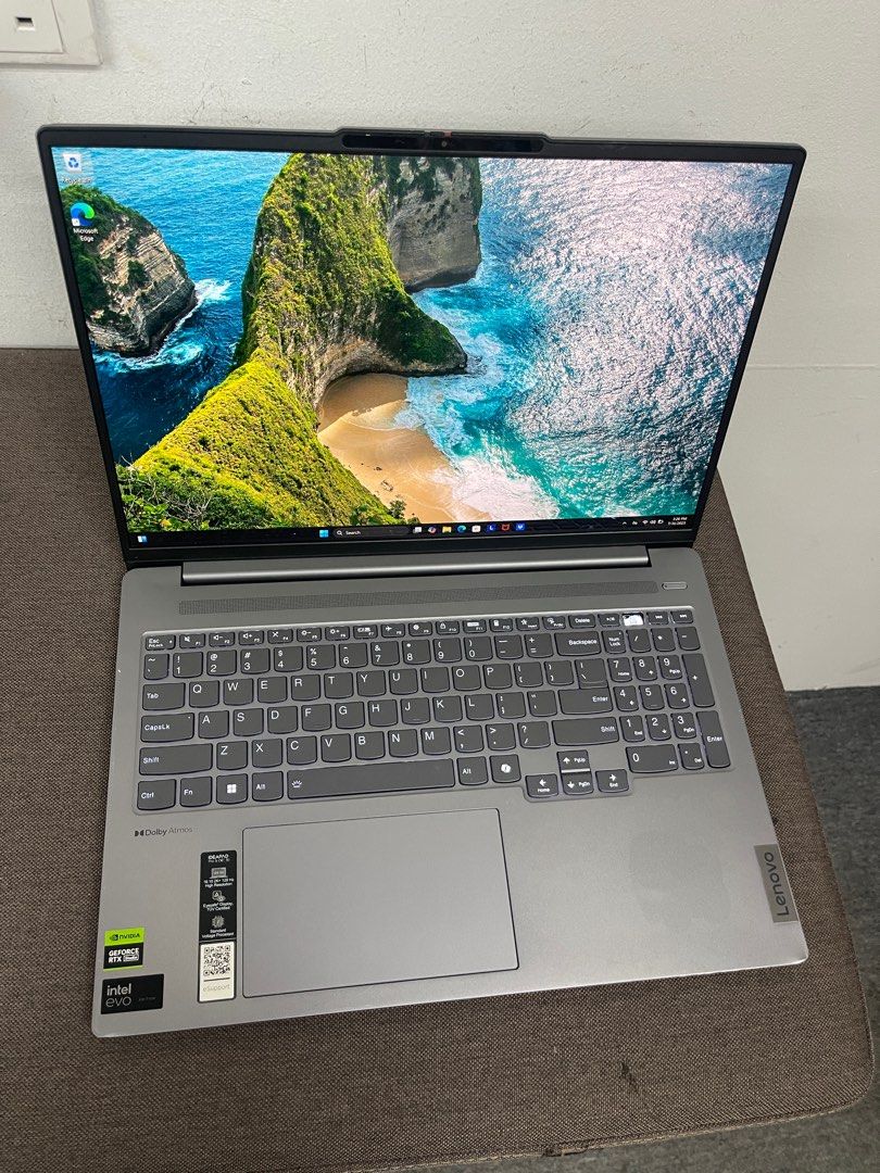 Lenovo OLED  laptop IdeaPad pro 5 core ultra 9 16gb rtx 3050 632267074656011111