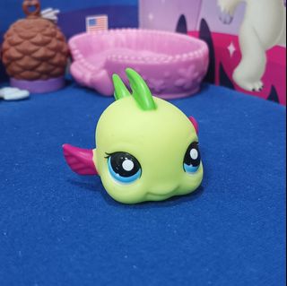 (Category: ) located in . Submitted by peacock869 (Listing ID 1384045283, Image 1). Description: .