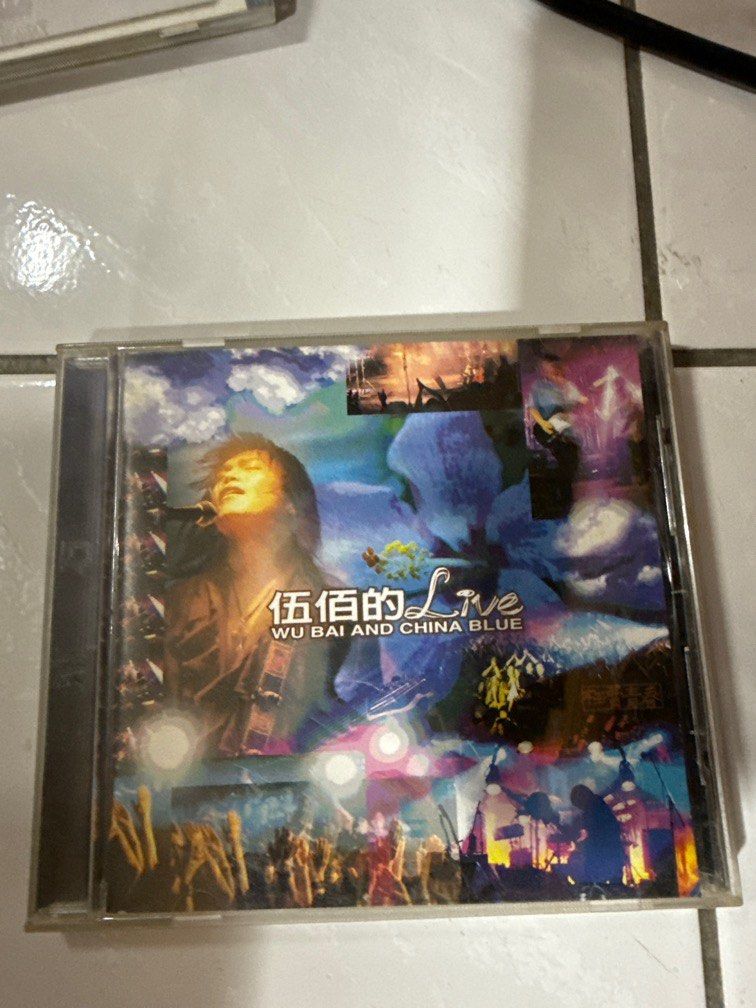 由 HNation520 (刊登 ID 1383976447，圖片 1) 提交，位於 桃園市 (Taoyuan) 的 伍佰的live 專輯 CHINA BLUE (類別：音樂播放裝置 MP3及CD 播放器)，說明：便宜售出。