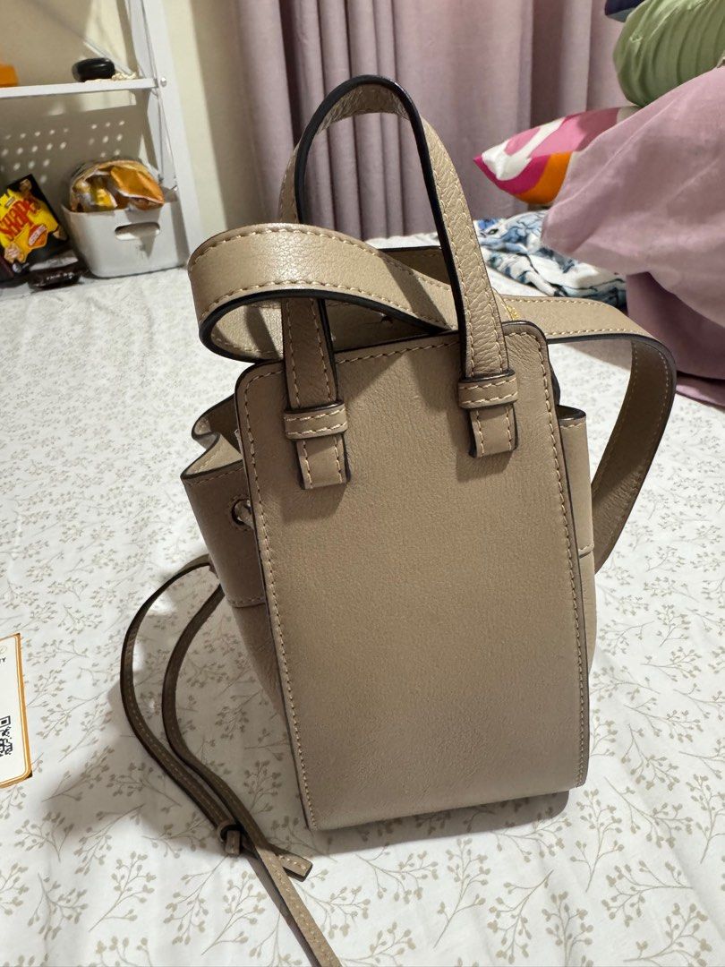 Loewe Mini Hammock Tote Bag (Category: Luxury Bags & Wallets) located in Pasig City. Submitted by tinllenaresas (Listing ID 1383968045, Image 3). Description: Selling my Loewe Mini Hammock Tote Bag. With entrupy certificate.