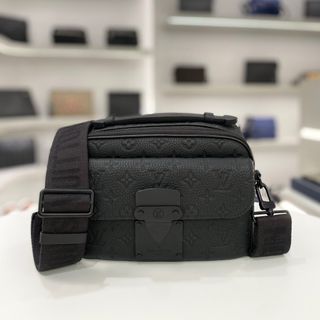 (Kategori: ) berada di . Dikirim oleh luxbyinsocial.id (ID iklan 1383971290, Gambar 1). Deskripsi: .