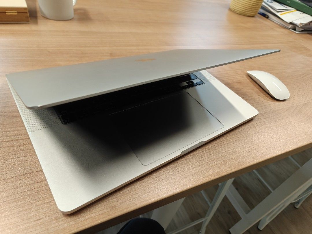 MacBook Pro 2019 *16inch63226707302018113