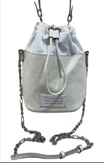 (Kategori: ) berada di . Dikirim oleh its.lookal (ID iklan 1383931114, Gambar 1). Deskripsi: .