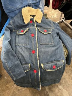 (Category: ) located in . Submitted by collectors_thrift_shop (Listing ID 1383866478, Image 1). Description: .