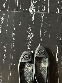 (Kategori: ) berada di . Dikirim oleh onelwardrobe (ID iklan 1383878283, Gambar 1). Deskripsi: .