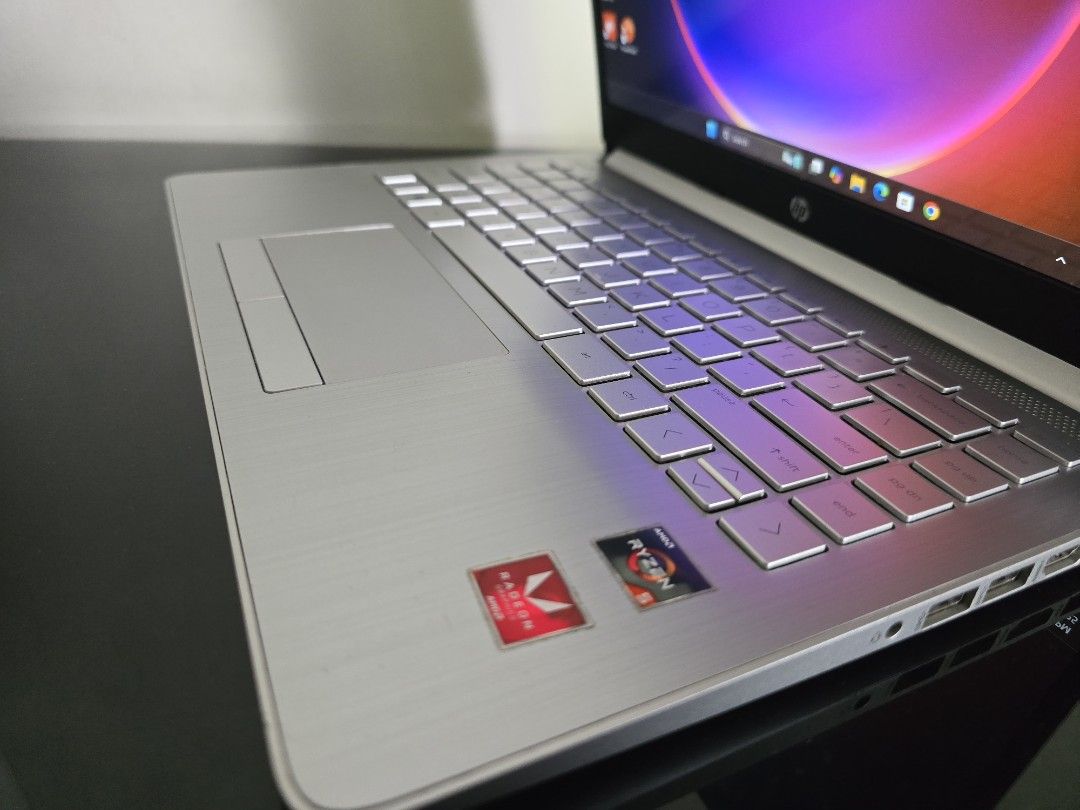 Mint Condition HP  - Ryzen 5 14" FHD Laptop632267073160991123