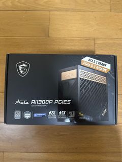 （分類：）位於 。 由 raineeh_ 提交（商品編號 1384041957，圖片 1）。簡介： 。