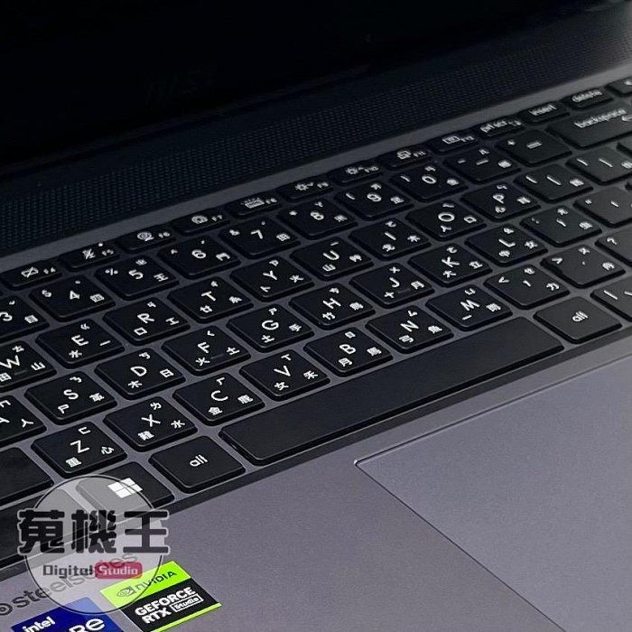 由 winson999888 (刊登 ID 1383942581，圖片 2) 提交，位於 台北市 (Taipei) 的 【蒐機王】MSI B13VF i9-13950HX RTX4060 32G / 2TB【16吋】D4782-3 (類別：桌上電腦或筆記型電腦)，說明：【商品貨號】D4782 【名稱】MSI B13VF i9-13950HX RTX4060 32G / 2TB 16吋 【顏色】黑色 【品相描述】外觀良好 【新舊程度】中古品 / 90%新 【保固狀態】店家責任保固七天 【配件說明】後背包、充電器、無盒裝 【NCC認證碼】CCAH21Y10280T9 【BSMI商檢字號】R33008 【賣場管理代碼】03，SA12 -------------------------------------- 【商品狀態分級說明】 ● 100%新 = 全新未拆封新品 ● 95%新 = 機況如新品一般 ● 90%新 = 僅些許使用小痕跡 ● 85%新 = 外觀有較明顯痕跡 ● 80%新 = 外觀