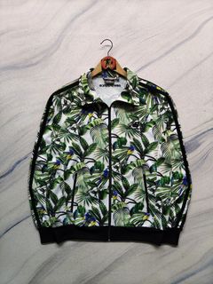 (Kategori: ) berada di . Dikirim oleh thrifting.mind (ID iklan 1383920454, Gambar 1). Deskripsi: .