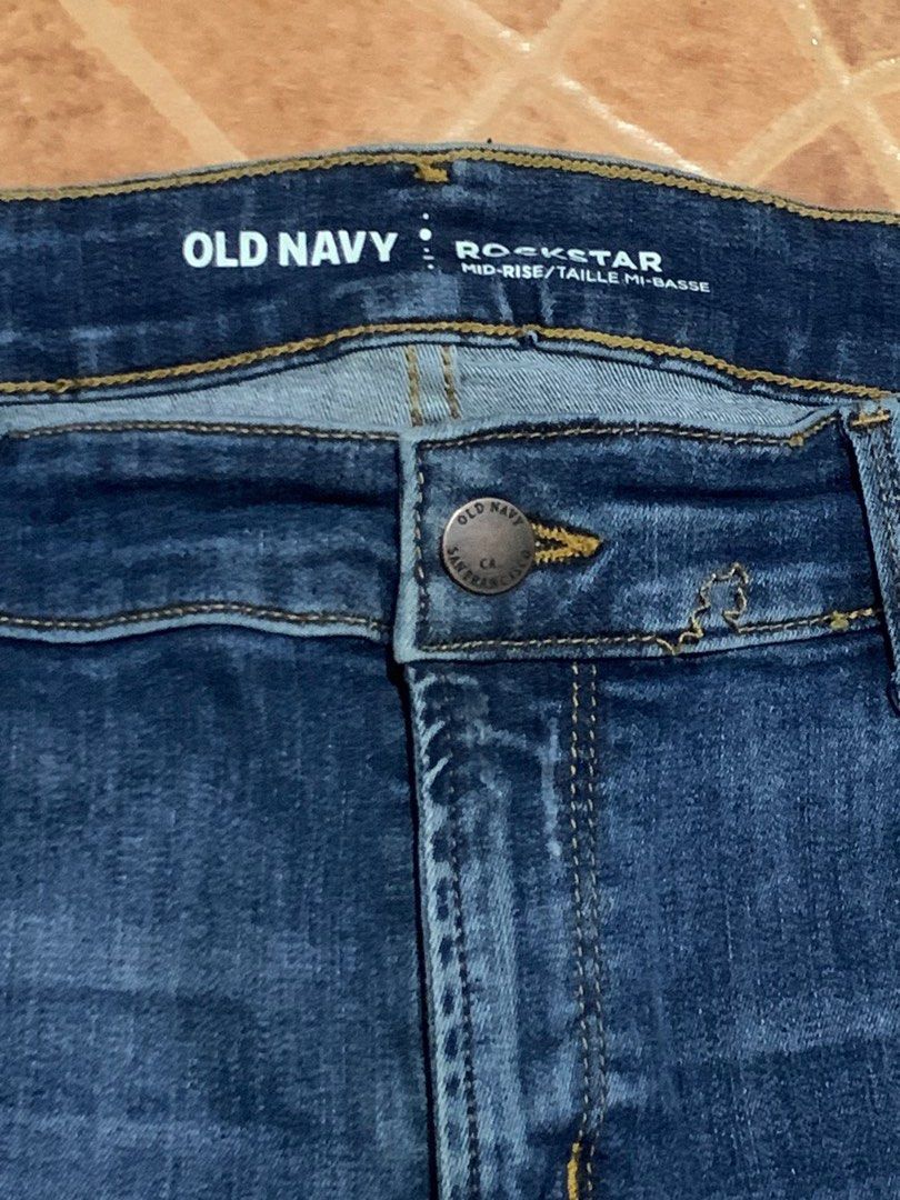 OldNavy RockStar Jeans Mid rise (Category: Jeans) located in Meycauayan. Submitted by SaveOnBrand (Listing ID 1383976650, Image 2). Description: Very stretchy Waist 16” to 20” Length 36”.