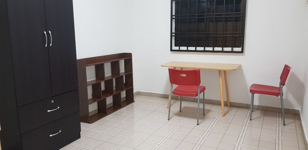 Potong Pasir. Beautiful and very clean house for rent with 2 bedrooms63227756989187113