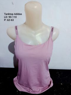 (Kategori: ) berada di . Dikirim oleh thrifting_collection899 (ID iklan 1383913526, Gambar 1). Deskripsi: .