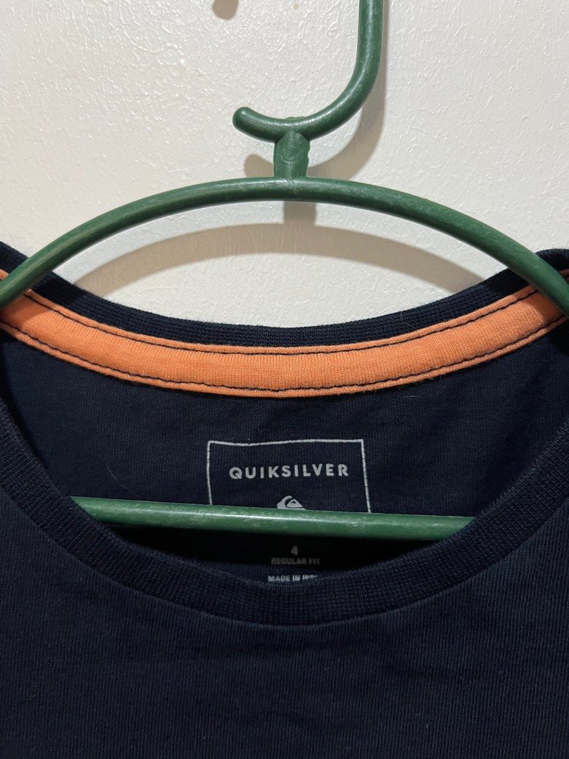 Quiksilver kids graphic tee / tshirt (Category: Babies & Kids Fashion) located in Makati City. Submitted by re.mini (Listing ID 1383903922, Image 3). Description: Quiksilver kids graphic tee / tshirt Likenew condition 4Y on tag P600 Taguig Location.