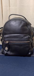 (Kategori: ) berada di . Dikirim oleh riszzara45896 (ID iklan 1384049648, Gambar 1). Deskripsi: .
