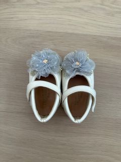 (Kategori: ) berada di . Dikirim oleh prelovedbymommychalet (ID iklan 1383947939, Gambar 1). Deskripsi: .