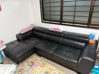 (Category: ) located in . Submitted by kyeo5555 (Listing ID 1384008293, Image 1). Description: .