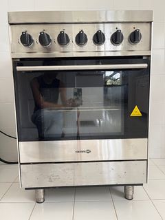 (Category: ) located in . Submitted by declutterhousesg (Listing ID 1383930449, Image 1). Description: .