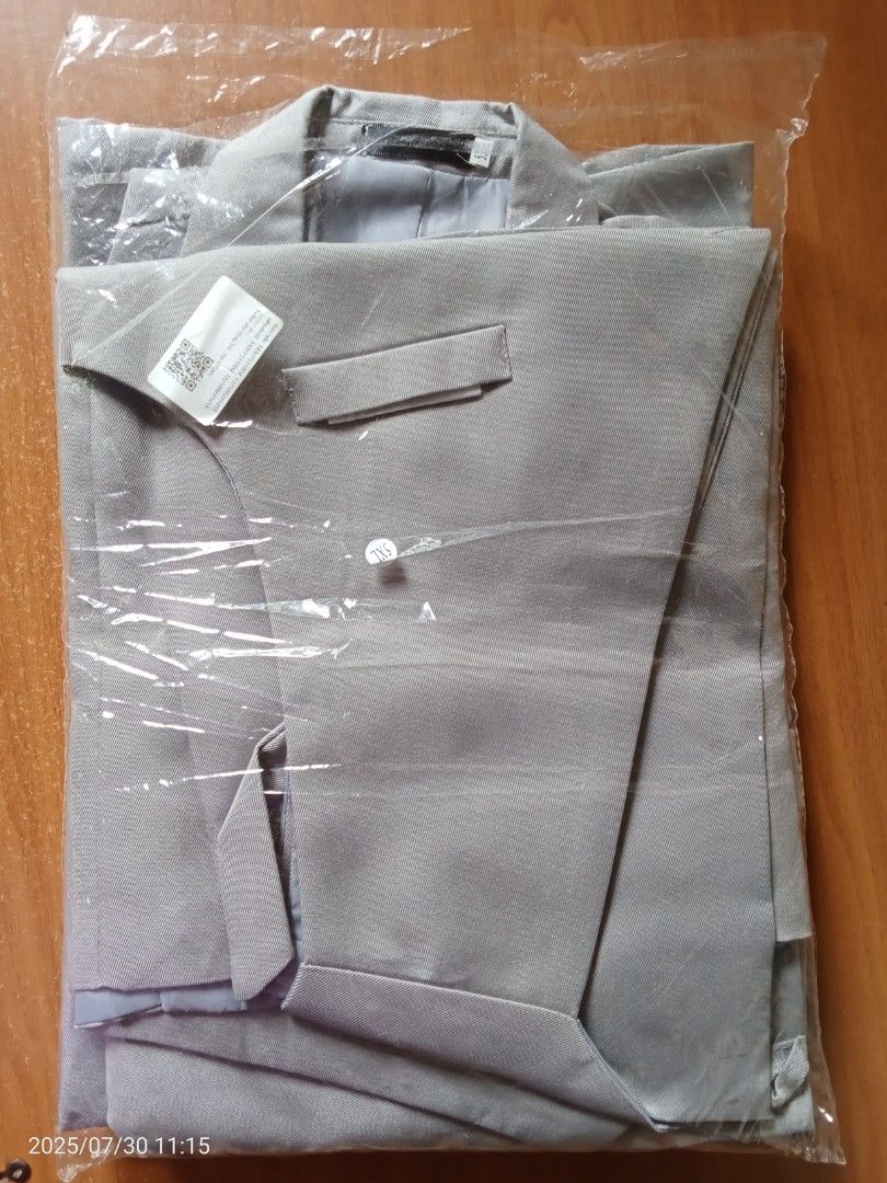 SUIT / TUXEDO (Coat, Vest & Pants) (Category: Coats, Jackets and Outerwear) located in Bulacan. Submitted by fairandfourcorner (Listing ID 1383947234, Image 2). Description: Please click picture and swipe left to see 4 uploaded photos and details.