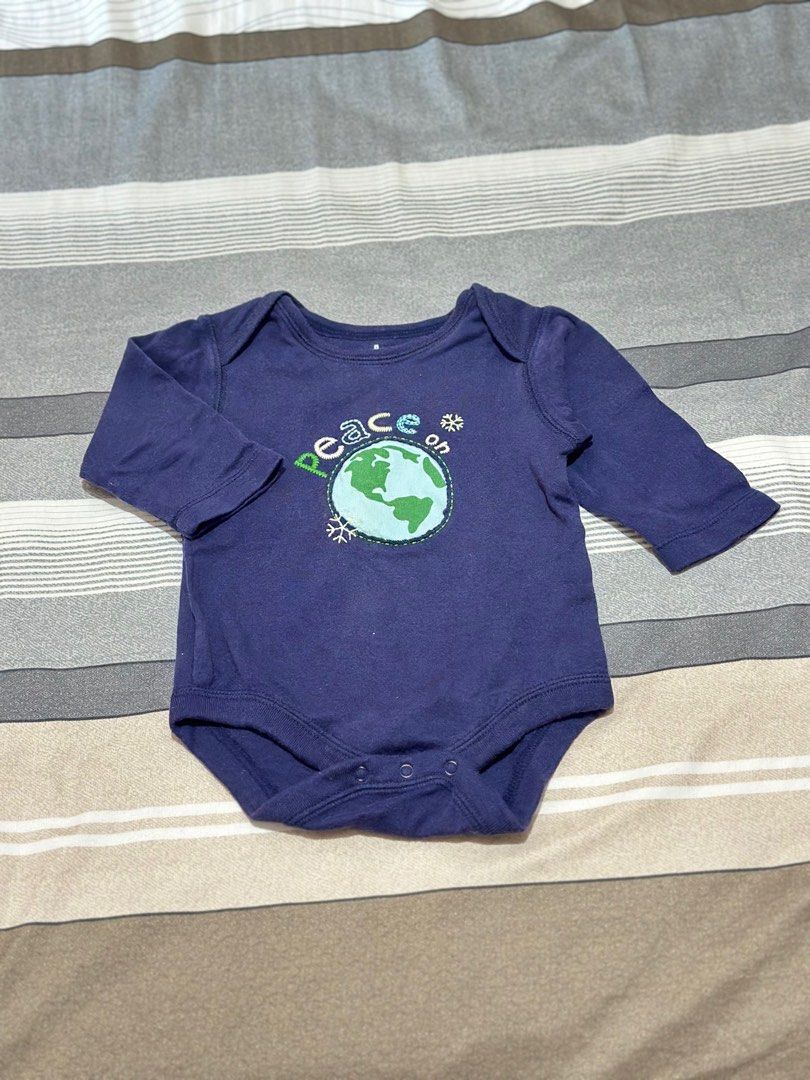 Take all Jp lengan panjang (Kategori: Baju Bayi) berada di Surabaya. Dikirim oleh nurvimutiara27 (ID iklan 1383917884, Gambar 3). Deskripsi: Slide pertama dari mothercare sz 3-6bln Slide ke dua dari gap sz 3-6bln Slide ke tiga dari gap sz 3-6bln.