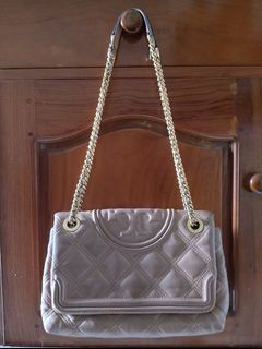 (Kategori: ) berada di . Dikirim oleh preloved.tokokeluarga (ID iklan 1383987855, Gambar 1). Deskripsi: .