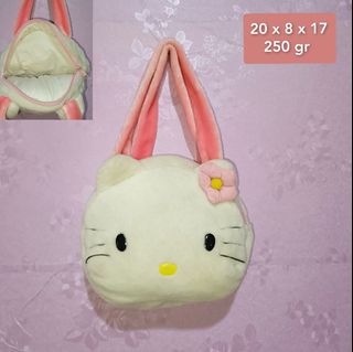 (Kategori: ) berada di . Dikirim oleh raissa_thriftshop (ID iklan 1383875655, Gambar 1). Deskripsi: .