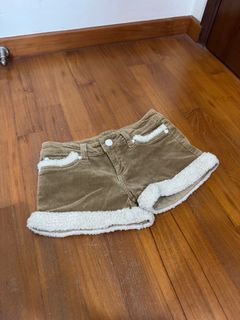 (Category: ) located in . Submitted by qi3nn (Listing ID 1383952169, Image 1). Description: .