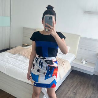 (Kategori: ) berada di . Dikirim oleh preloved.affrn (ID iklan 1383942912, Gambar 1). Deskripsi: .
