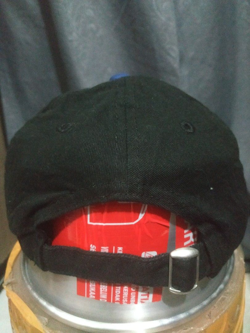 Topi cap anak NEWERA CHILD (Kategori: Orang Tua, Bayi & Anak - Lainnya) berada di Sidoarjo. Dikirim oleh mama_kya (ID iklan 1384030474, Gambar 3). Deskripsi: Topi anak cap NEW ERA CHILD perkiraan 4-7 tahun warna hitam aman admin sudah 12%.