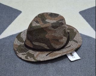 (Kategori: ) berada di . Dikirim oleh topiins1 (ID iklan 1384013660, Gambar 1). Deskripsi: .