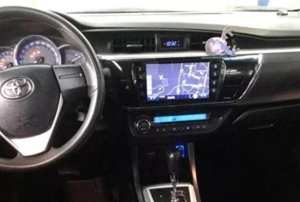 由 yan_xiu (刊登 ID 1383891299，圖片 3) 提交，位於 嘉義市 (Chiayi City) 的 Toyota Corolla Altis 2014款 灰色 全廠認證車 車商勿擾 (類別：汽車出售)，說明：🎶顏色：灰色 🎶排氣量：1.8L 🎶出廠：2014 🎶行駛里程：11萬公里 安全氣囊 ABS防鎖死 👍最有公信力的認證 👍車況與認證表不符 , 退車並全額退費 👍車況及里程公開化 👍檢定報告 🧸因車價划算、車況認證，詢問人數多，請提前預約看車 🎀我也可為您尋車!告訴我您的需求與預算，讓我為您圓夢 ✅可分期 ✅可貸款✅車換車 🎀貸款配合/協助分期 ⚠️車商販售 非自售 請車行勿擾⚠️ 🉑全台北中南皆有服務據點 歡迎私訊預約賞車 🎊請提前私訊預約賞車 🎊請提前私訊預約賞車 🎊請提前私訊預約賞車 全廠認證車 車商勿擾 滿小姐:0️⃣9️⃣0️⃣5️⃣3️⃣6️⃣1️⃣0️⃣5️⃣5️⃣ (歡迎私訊)。