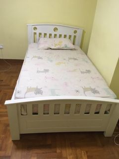 (Category: ) located in . Submitted by shraddharg (Listing ID 1383875340, Image 1). Description: .