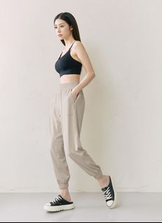 (Kategori: ) berada di . Dikirim oleh lidyasesillia (ID iklan 1383903290, Gambar 1). Deskripsi: .