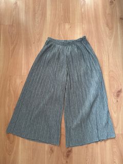 (Kategori: ) berada di . Dikirim oleh prypreloved (ID iklan 1383869829, Gambar 1). Deskripsi: .