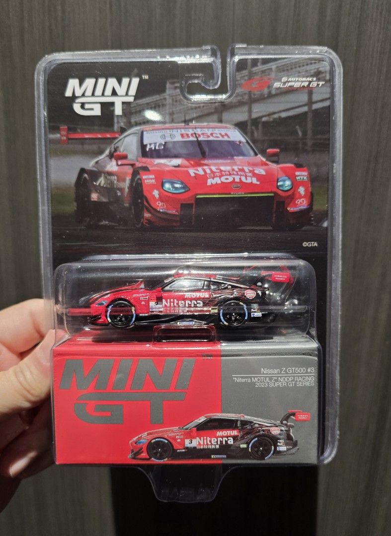 MINI GT SUPER GT NISSAN Z GT500 3台セット 1/64 MiniGT (#765) Nissan Z GT500 #3 Niterra Motul Z NDDP Racing