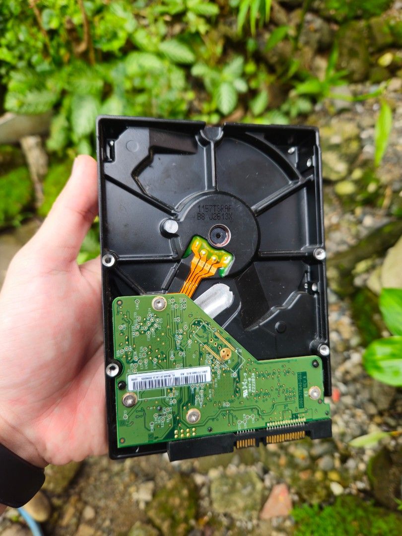 250gb HDD Desktop (Category: Hard Disks & Thumbdrives) located in Manila. Submitted by justined39278 (Listing ID 1378605245, Image 2). Description: Western Digital Desktop HDD 250gb 100% Health No bad sector 📍SJDM, Bulacan Pick-up/COP/Lalamove.