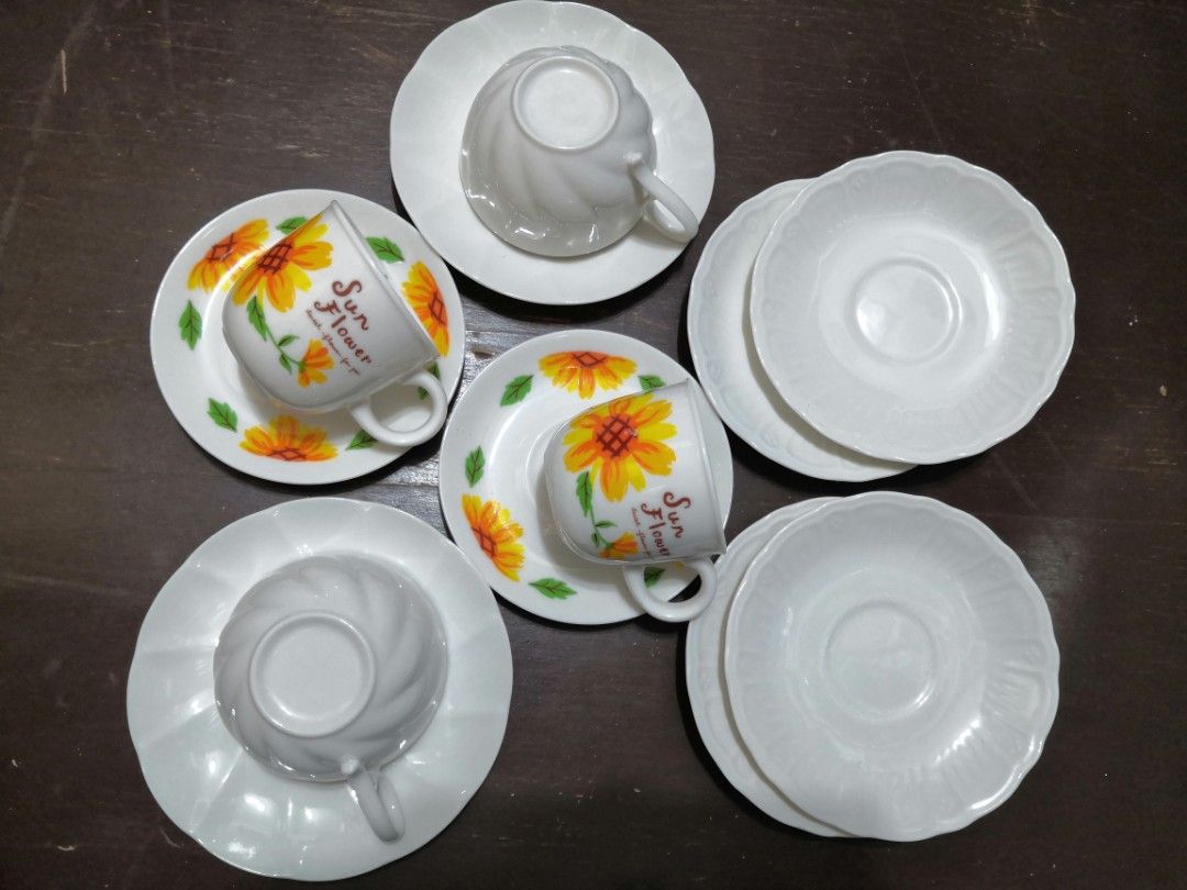 由 graceshih893156 (刊登 ID 1378697140，圖片 2) 提交，位於 台北市 (Taipei) 的 全新瓷器咖啡杯盤組 (類別：水杯、水壺)，說明：全新未使用午茶咖啡杯盤組 4咖啡杯盤組+4個蛋糕點心瓷器盤子。