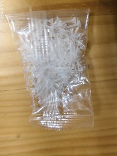 由 aa0926157517387 (刊登 ID 1378712901，圖片 1) 提交，位於 的 (類別：)，說明：。