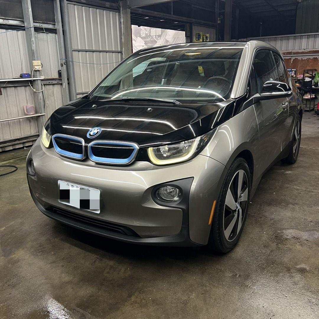 由 baby5201310 (刊登 ID 1378600798，圖片 1) 提交，位於 新北市 (New Taipei) 的 售 2016年 BMW I3 REx增程版電動車 新車牌價259萬 (類別：汽車出售)，說明：售 2016年 BMW i3 REx 增程版電動車 新車牌價259萬 現在入手超划算 免牌照燃料稅 超省錢！ 原版件 無事故 無泡水 一手中古車 不會有里程焦慮的電動車 就算電力用盡，也不擔心 擁有650cc 雙缸汽油引擎 僅作為發電用途，不直接驅動車輪 里程數5萬公里（里程保證） 可車換車 全額貸 可協助結清換車 現售：65萬 （實車實價/誠可議價） 。