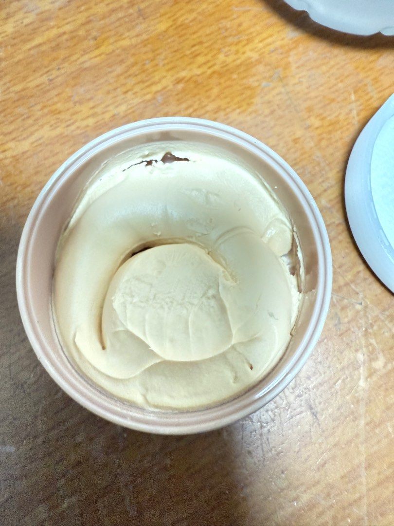 由 yen1203 (刊登 ID 1378674631，圖片 2) 提交，位於 屏東縣 (Pingtung) 的 大沛奶凍 卡士達 (類別：化妝品)，說明：使用過2-3次 可議價 製造日期20241029 可以放3年。