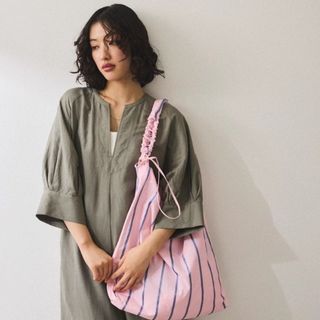 日本高爾夫球品牌PEARLY GATES 橙色牛津布方型手提袋, 女裝