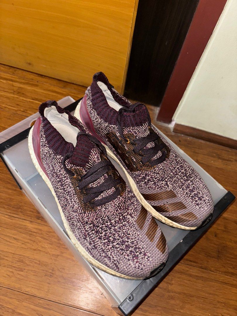 adidas ultraboost (Category: Sneakers) located in Quezon City. Submitted by b_declutter (Listing ID 1378594502, Image 2). Description: - womens 9.5 - no box.